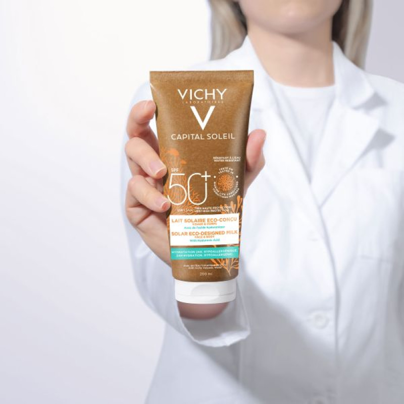 Солнцезащитное молочко Vichy Капиталь Солей SPF 50+ увлажняющее 200 мл