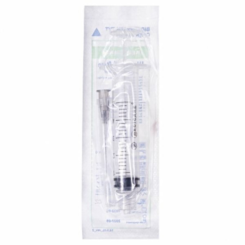 Medicare 5 ml three-component injection syringe with needle